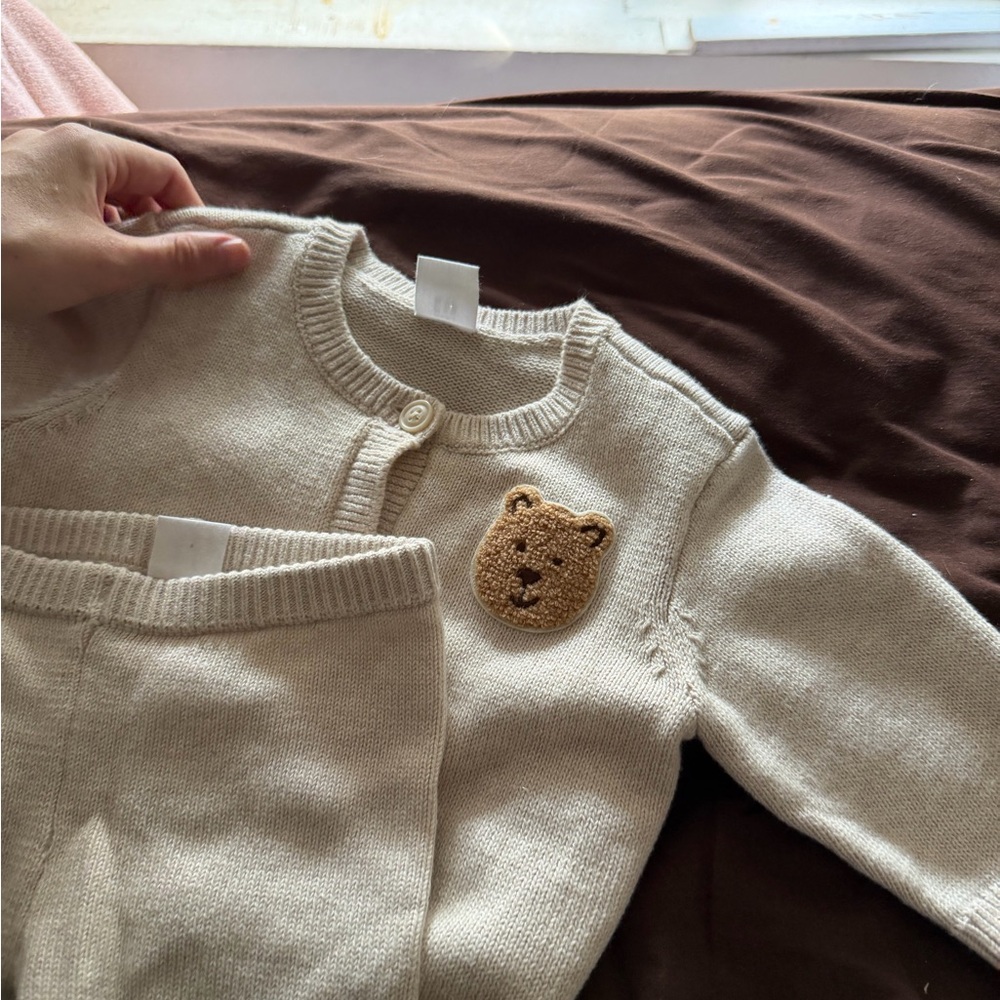 BABY GAP set - Picture 6 of 14